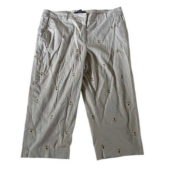 Sunflower Embroidered Tan Capri Sz 14P Cottagecore Twee Boho - Picture 1 of 8